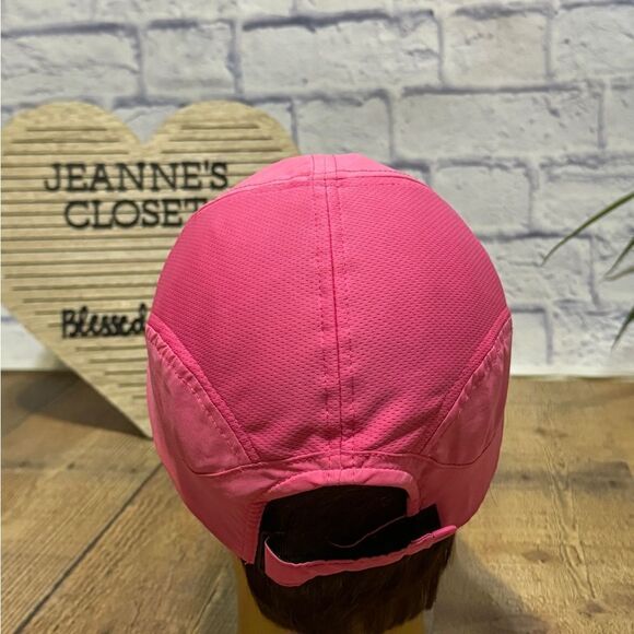 Nike Hat Feather Light Dri-Fit Vented Pink Adjustable Hat/Cap Tennis Running - Picture 2 of 8